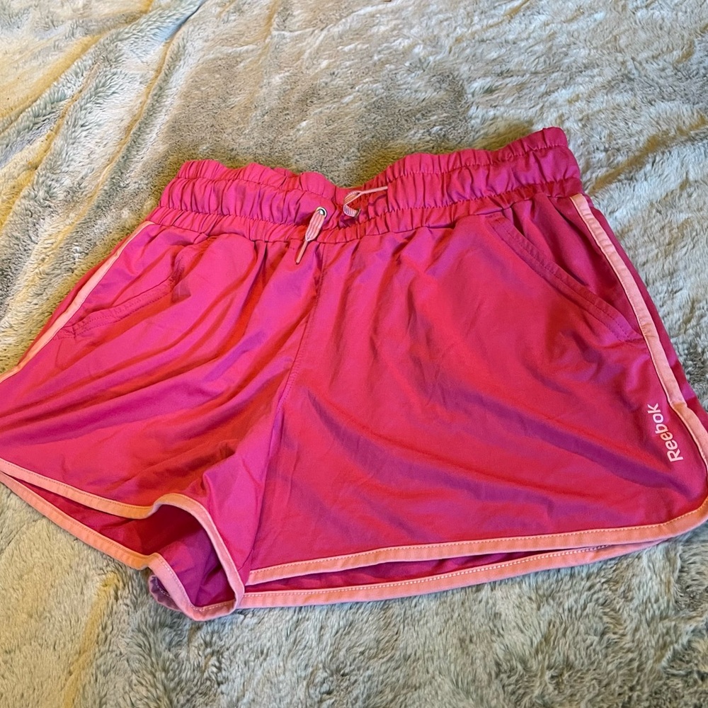 Pink Reebok Running Shorts w/ Pockets Size Medium